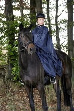 Covalliero Rain Poncho 8 Covalliero Rain Poncho -Equestrian Supplies Shop 138989 mood01 3211679 24 1280x1280