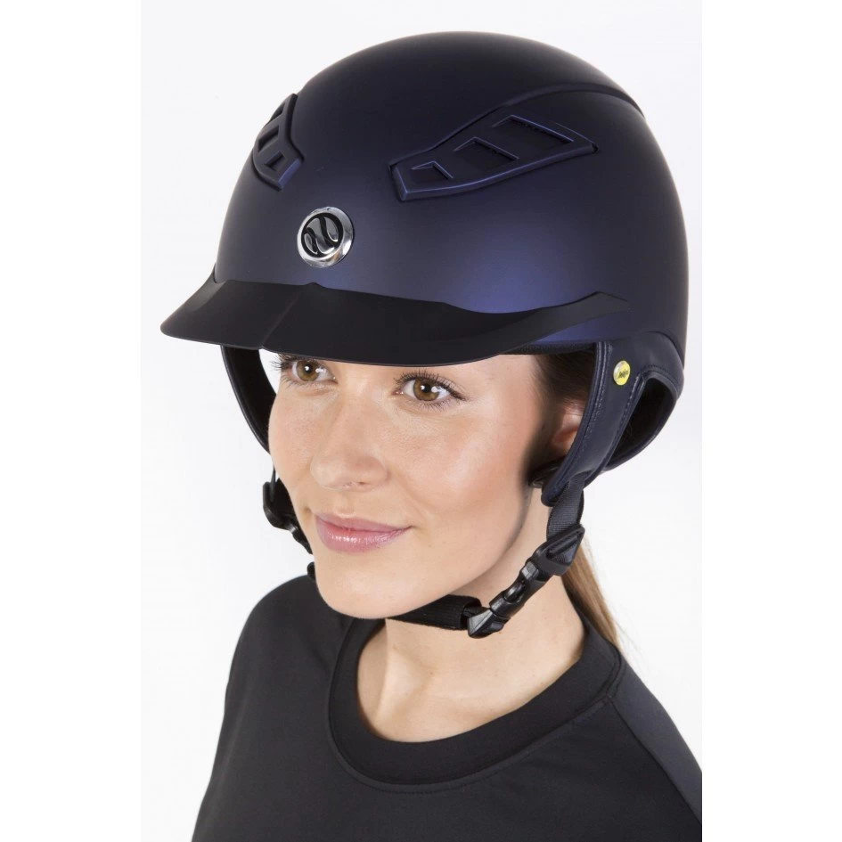 Back On Track Riding Helmet EQ3 LYNX Smooth Top 4 Back On Track Riding Helmet EQ3 LYNX Smooth Top - Image 2