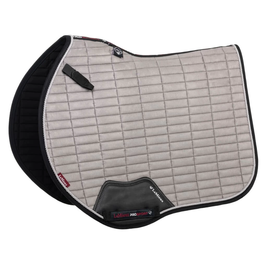 Saddle Pad EuroJump Suede, Jumping Saddle Pad 3 Saddle Pad EuroJump Suede, Jumping Saddle Pad