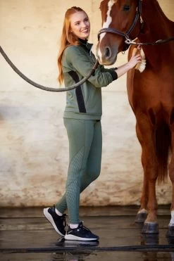 Ariat Women's Sweatshirt Breathe 1/2 Zip SS23 -Equestrian Supplies Shop ariat pullover breathe lifestyle 1 1280x1280