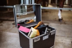 Grooming Box Shiny -Equestrian Supplies Shop imperial riding putzkasten shiny black glitter 1 1280x1280